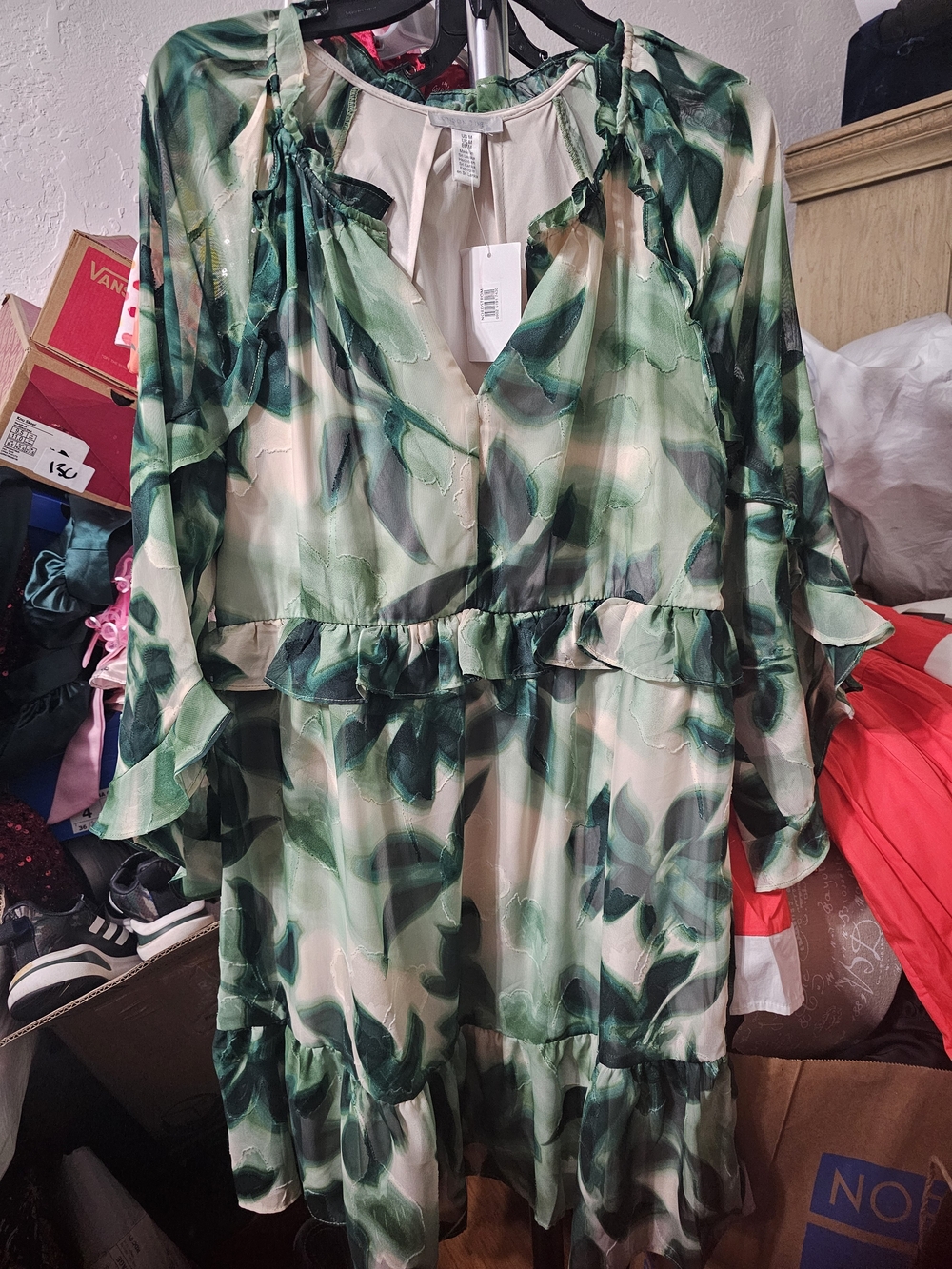 London Times Green Leaf Print Long Sleeve Tiered Ruffle Dress